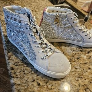 Size 10 Vintage Havana High Top Ray Sneakers